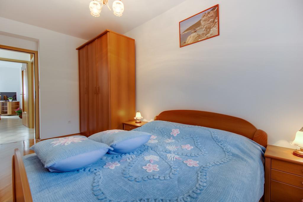 Apartments Franjo Мали-Лошинь Номер фото