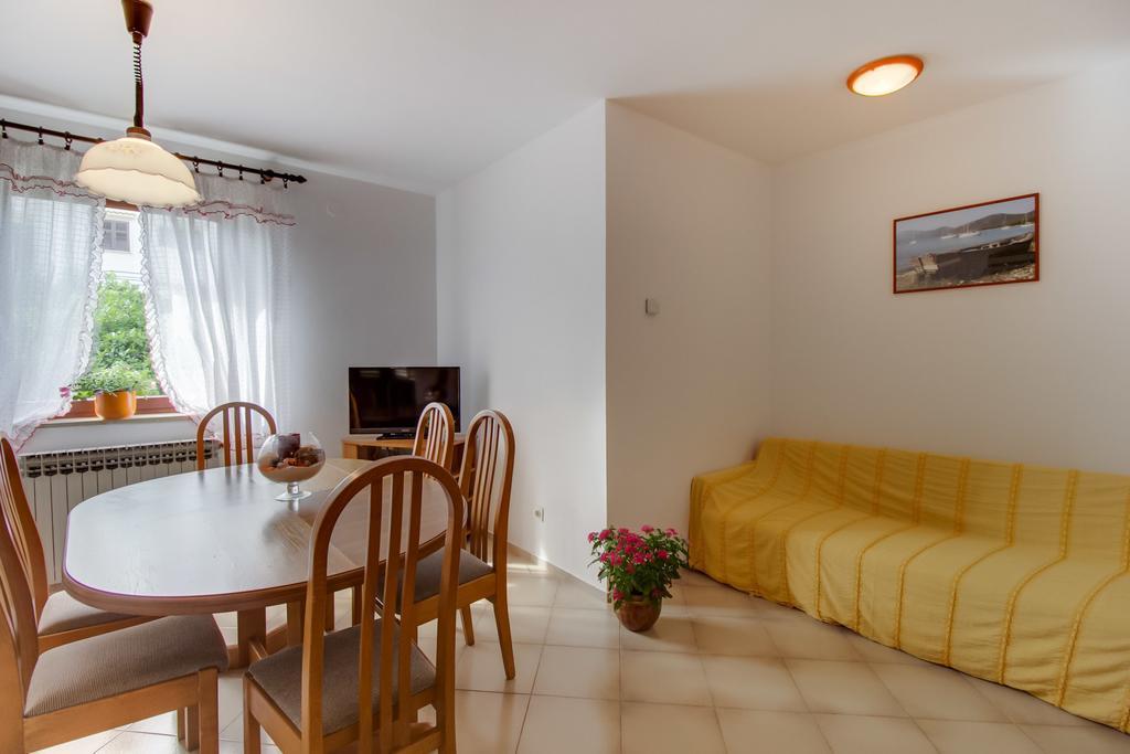 Apartments Franjo Мали-Лошинь Номер фото